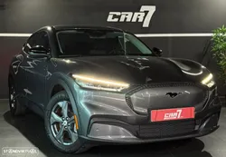 Ford Mustang Mach-E 72.6 kWh Base