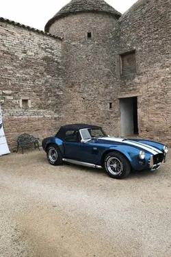 Cobra 427,(JCF ), V8 Ford 289, culasses alu , boite Ford mécanique 4 , Copte NEUVE + Hard Top