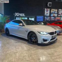 BMW M4 Coupé F82 LCI2 450 ch M DKG7 Pack Competition