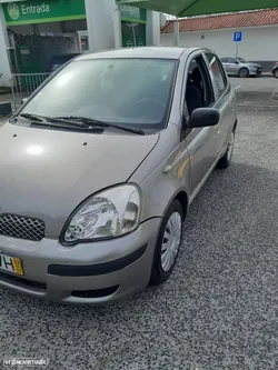 Toyota Yaris 1.0 Sol MMT TA