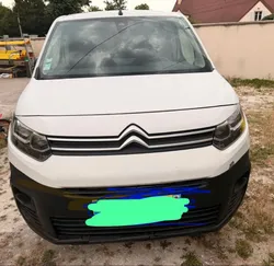 Vends CITROEN Berlingo 3 VAN taille XL