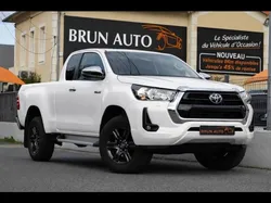 Toyota Hilux 2.4 D-4D 150ch X-Tra Cabine Légende 2 places 4WD BVA MY25