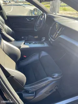 Volvo XC 60 2.0 D4 R-Design AWD Geartronic