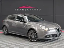 ALFA ROMEO GIULIETTA 1.4 170 ch - Exclusive - Boite auto - Toit ouvrant - Intérieur cuir - Jantes 18" - Distribution faite