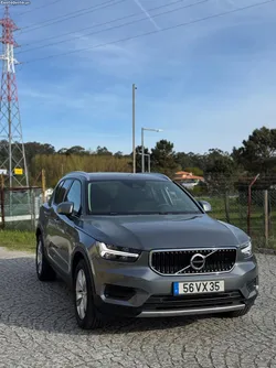 Volvo XC40 D3 Momentum 150cv