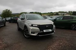 Ds DS 7 CROSSBACK II BASTILLE HDI 130 CV GPS 3D CAMÉRA USB JA 19 I-COKPIT FULL LED BOITE AUTO EAT-8