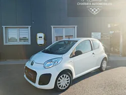 Citroen c1 essence 68 cv et 4cv fiscaix 3p 32 000 kms ideal poir jeune permis 5299 a saisir