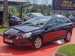 Volvo V60 1.6 D2 Momentum Eco