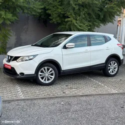 Nissan Qashqai 1.2 DIG-T Xtronic ACENTA