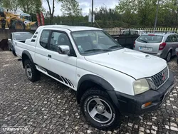 Mitsubishi L200 2.5 TD Club Strakar AC 4