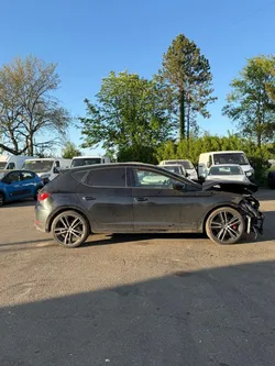 Seat Leon cupra 300cv accidenté