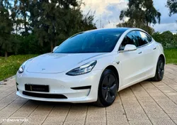 Tesla Model 3 Standard Range Plus RWD
