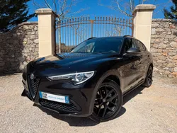 Alfa Romeo Stelvio / Q4 / 2.2l / 190cv / 4x4 / Boite at8 / 06.2019 / Caméra / Palettes au volant / Cuir Noir / Hayon élec / Bi xénons + Leds / Full black / 1ère Main