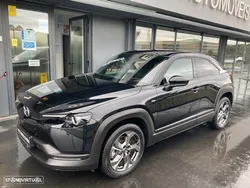 Mazda MX-30 e-SKYACTIV Advantage+Modern Confidence