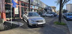 Audi RS4 Avant (B5) 2.7i 30V V6 381 Quattro