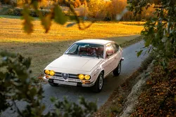 Alfa Romeo Alfetta GTV 2000 - Très bon état - Mécanique et trains roulants revus - Garantie