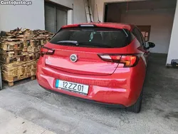 Opel Astra 1.2 T GS line