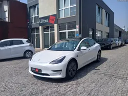 Tesla Model 3 Standard range plus