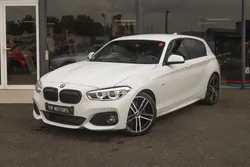 BMW SERIE 1 F20 118i PACK M SPORT 136 cv BVA LCI PHASE 2 5 PORTES - CARPLAY - CARNET COMPLET BMW