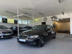 Bmw Serie 325iA 2.5 i6 218 Ch BVA E90 Sport - Xénon - Sièges chaugg