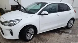 Kia Rio EX
