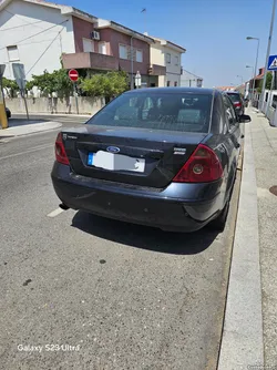 Ford Mondeo 2.0 ghia