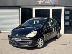 Renault Clio III 1.5 dCi 86ch Privilège "TOIT OUVRANT"