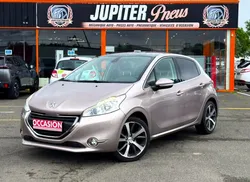 PEUGEOT 208 FELINE 1.6HDI 120Ch