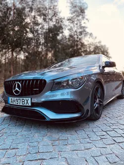 Mercedes-Benz CLA 180 AMG
