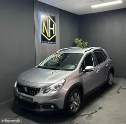 Peugeot 2008 1.2 PureTech Signature EAT6