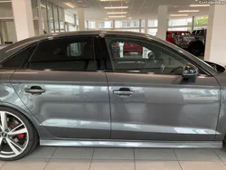 Audi RS3 2.5 TFSI 4
