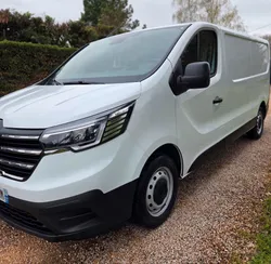 17000ht 2023 trafic L2h1 carplay,radar..130cv