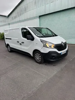 RENAULT TRAFIC III GRAND CONFORT L2H1 – 1.6 dCi 140 ch – 2016 – Moteur à chaîne ✅