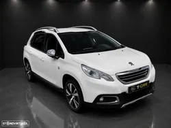 Peugeot 2008 1.2 PureTech Crossway