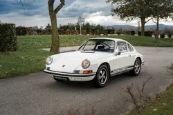 Porsche 911 2.2 E - Superbe restauration - Important dossier de facture - Garantie