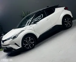 Toyota C-HR 1.8 Hybrid Square Collection