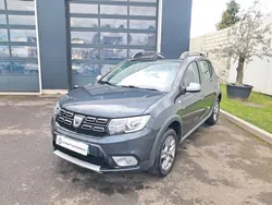 DACIA SANDERO STEPWAY TCE 100 avec ATTELAGE