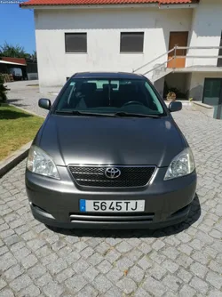 Toyota Corolla 2000