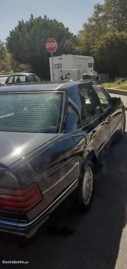 Mercedes-Benz C 250 w124