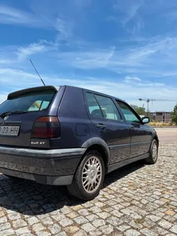 VW Golf 1.6 GT