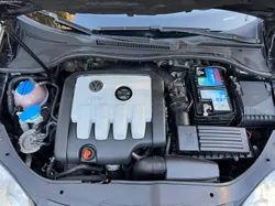 VW Golf 2.0L diesel