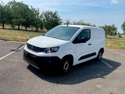 Peugeot Partner 1.5 Bluehdi 100 cv TVA RÉCUPÉRABLE / Attache remorque