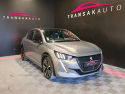 PEUGEOT 208 BlueHDi 100 SS BVM6 GT / CARPLAY / CAMERA DE RECUL / DEMARRAGE SANS CLE / ANGLE MORT / CLIM AUTO