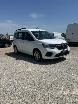 Renault Kangoo Kangoo Authentic 1.5 blue dci 70kw (95cv)