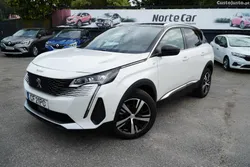 Peugeot 5008 PureTech 130 EAT8 St