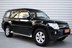 Mitsubishi Pajero V6 250CH Instyle BVA | 7 Places Cuir Toit Ouvrant Xénon