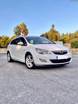 Opel Astra J Carrinha 1.7 CDTI 110cv