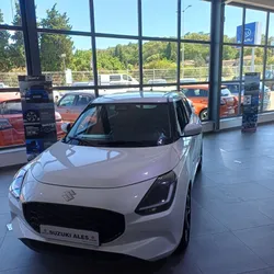 Suzuki swift 1.2 dualjet 81 hybrid pack