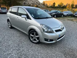 Toyota Corolla Verso 2.2 D-4D 177 ch – 7 places