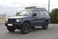 Mitsubishi Pajero 2.5 GLX